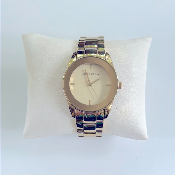 Working! Ladies Anne Klein Round Face Gold-Tone Minimalist Bracelet Watch - Picture 1 of 9